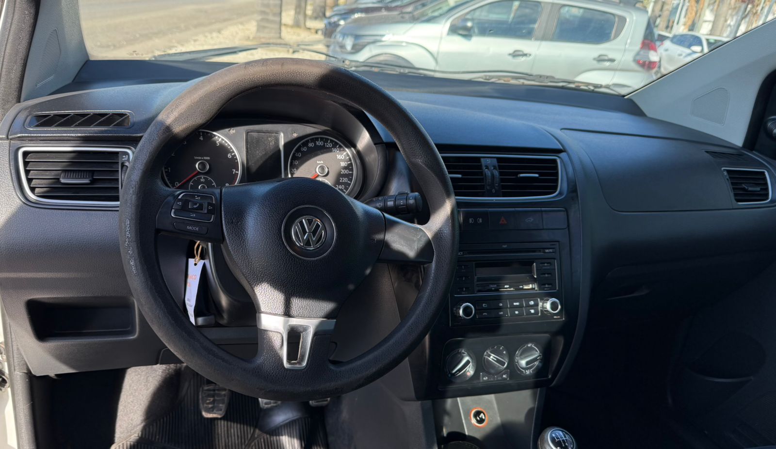 VOLKSWAGEN - CROSSFOX 1.6  - MANUAL - 2012